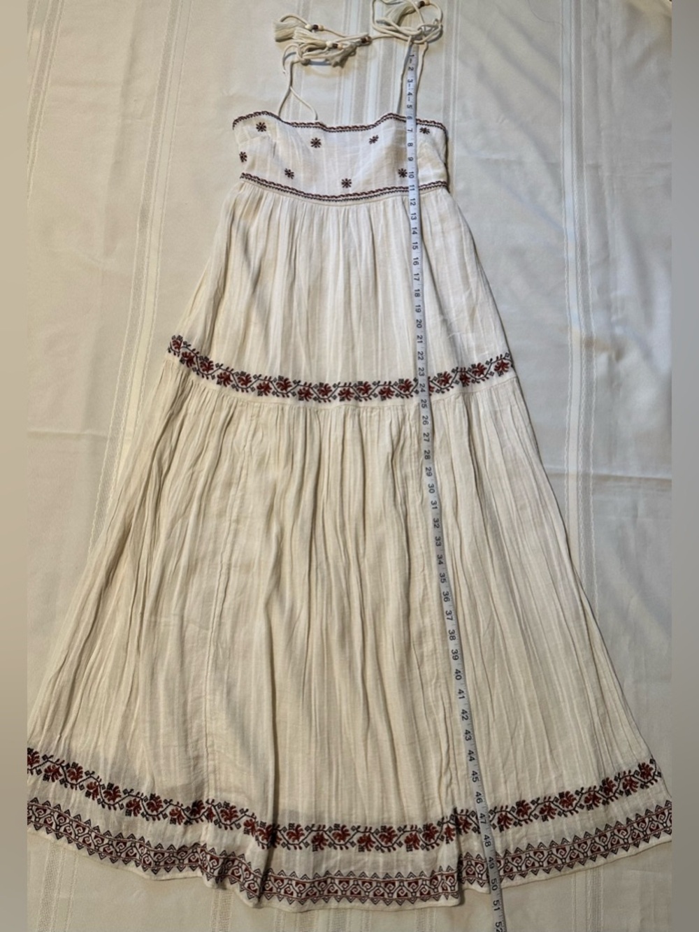 American Eagle Outfitters Cream Maxi Dress with Mauve Floral Trim - Picture 10 of 16